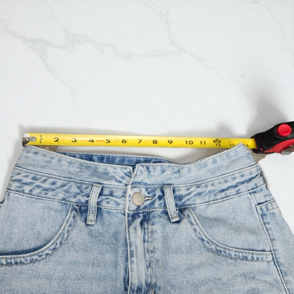 Rock & Roll Shorts - Picture 5 of 5